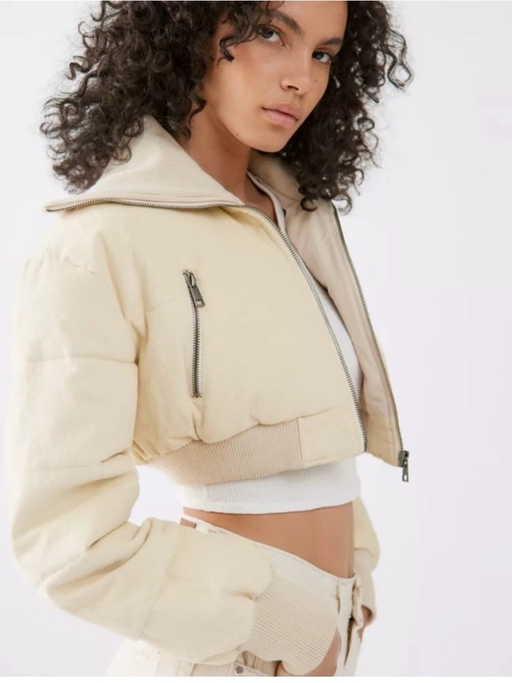 NWT Urban Outfitters XS Cropped Corduroy Puffer Jacket Cream Zip-Up Cozy Y2K